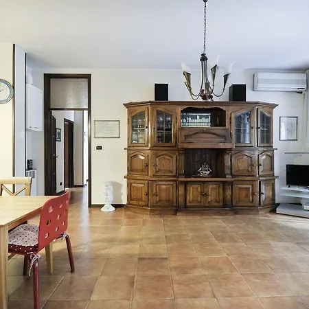 Boulevard Garden House Apartment
